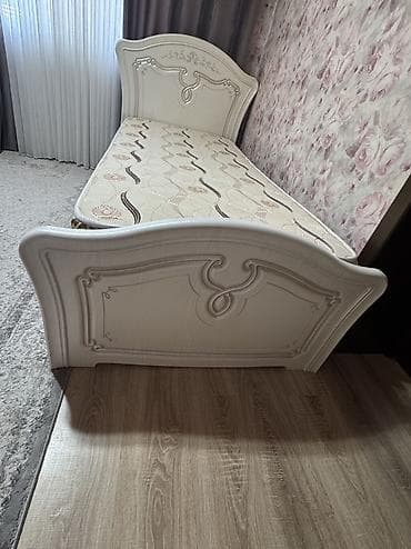 Дом и сад: Односпальная кровать, Б/у, С матрасом, длина - 210 см — 4