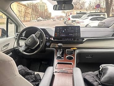 transporter multivan: Toyota Sienna: 2021 г., Автомат, Гибрид, Минивэн — 3