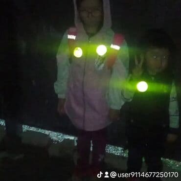 прокат национальных костюмов для детей: Светоотражающие значки на булавке для школьников отражают свет в — 2