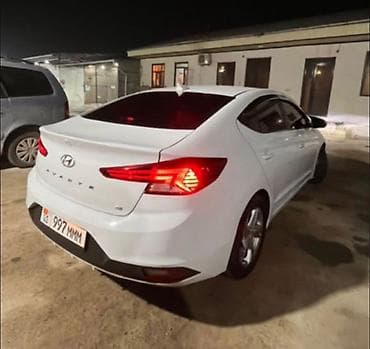 matiz 2013: Hyundai Avante: 2018 г., Автомат, Бензин, Седан — 2