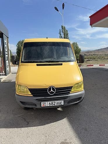 морда на спринтер: Легкий грузовик, Mercedes-Benz, Б/у — 2