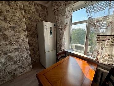 1 bedroom: 2 комнаты, 34 м², 105 серия, 4 этаж, Евроремонт — 5