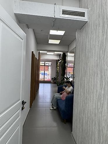Салоны красоты: 💅 Сдается в аренду маникюрный стол Ищете уютное место для работы? — 1