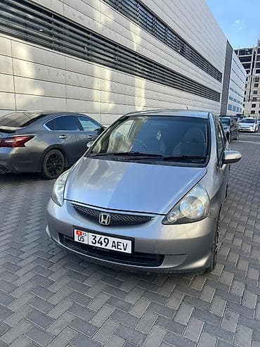 гак айон с: Honda Fit: 2005 г., 1.3 л, Вариатор, Бензин, Хэтчбэк — 3