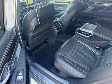 Водный транспорт: BMW 750: 2020 г., 4.4 л, Автомат, Бензин — 9