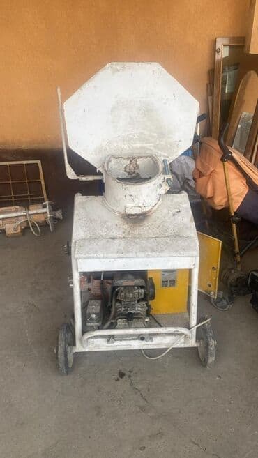 пневмонагнетатель для полусухой стяжки цена: Продается штукатурный аппарат — 2