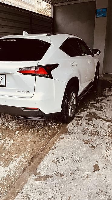 x 5: Lexus NX: 2015 г., 2.5 л, Типтроник, Гибрид, Кроссовер — 3