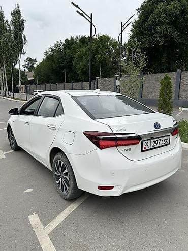 corolla: Toyota Levin: 2018 г., 1.8 л, Автомат, Гибрид, Седан — 7