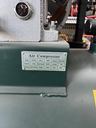 Промышленная химия: Компрессор Поршневой воздушный компрессор Excalibur ресивер 300литр - — 6