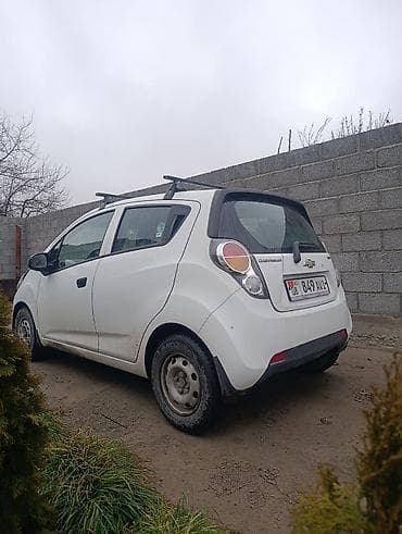 продаю авто в рассрочку бишкек: Chevrolet Spark: 2011 г., 0.1 л, Механика, Бензин, Хэтчбэк — 2
