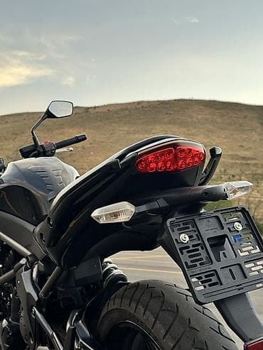 n max: Naked Kawasaki, 650 куб. см, Бензин, Взрослый, Б/у, В рассрочку — 3