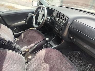 Volkswagen: Volkswagen Golf Variant: 1996 г., 1.8 л, Механика, Бензин, Универсал — 6