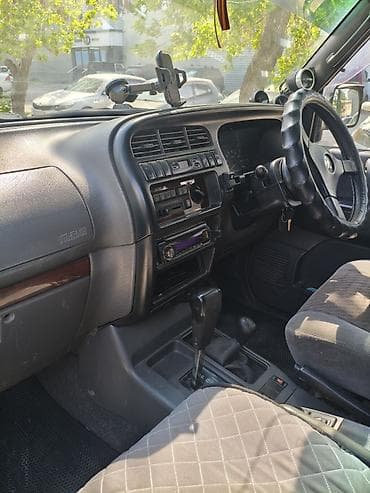 на исузу бигхорн: Isuzu Bighorn: 1995 г., 3.1 л, Автомат, Дизель, Внедорожник — 2