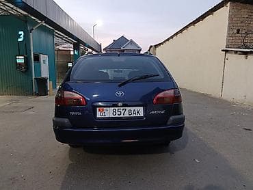 Унаа: Toyota Avensis: 2001 г., 2 л, Кол менен иштөөчү, Дизель, Универсал — 7