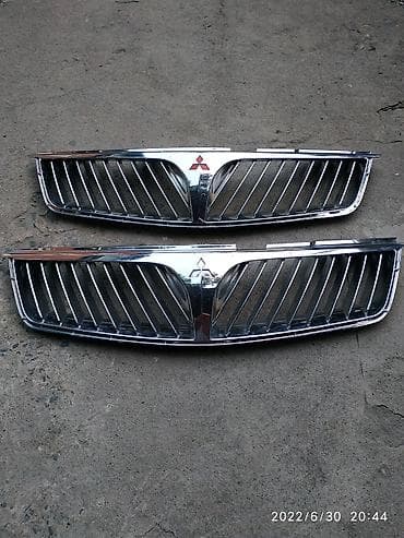 радиаторы митсубиси: Решетка радиатора Mitsubishi Б/у, Оригинал — 2