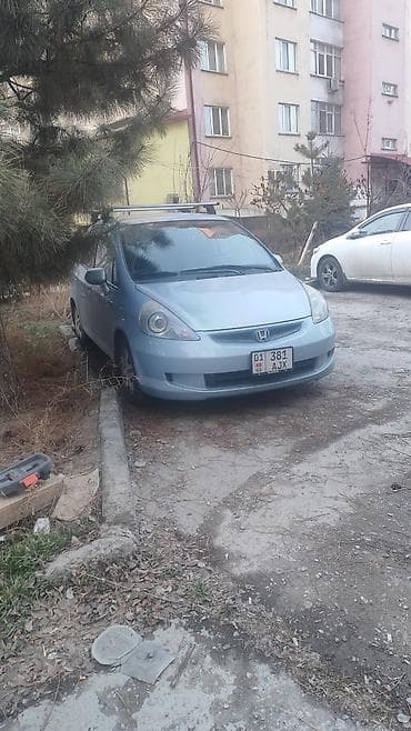 fit 2008: Honda Fit: 2009 г., 1.5 л, Автомат, Бензин, Хэтчбэк — 2