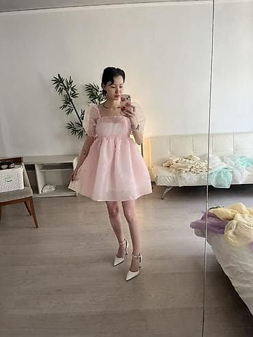 пышные детские платья: Платье мини из полупрозрачного органзи в стиле babydoll. - Цвет — 1