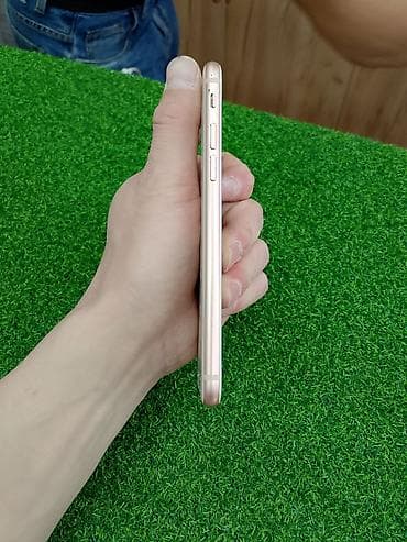 new nintendo 3ds: IPhone 8, Б/у, 64 ГБ, Золотой, Защитное стекло, 71 % — 6