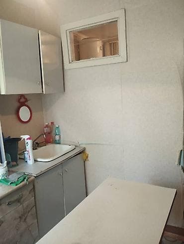 1 комната, 32 м², Аламединский рынок / базар Индивидуалка, 3 этаж, Старый ремонт — 9