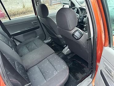 mazda demio: Mazda Demio: 2003 г., 1.4 л, Механика, Бензин, Хэтчбэк — 7