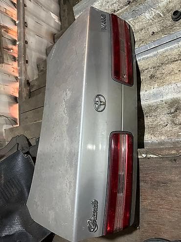100: Toyota, 1999 г., Б/у, Оригинал — 1