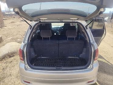 Toyota Ipsum: 2002 г., 2.4 л, Автомат, Бензин, Минивэн