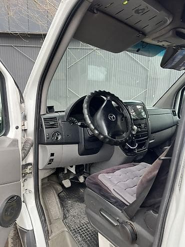 спринтор средний: Легкий грузовик, Mercedes-Benz, Стандарт, 3 т, Б/у — 3