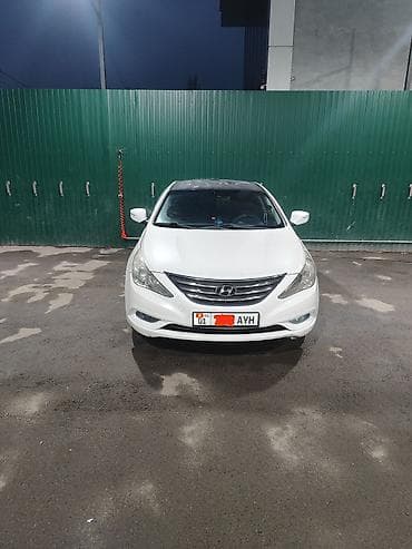 Hyundai Sonata: 2012 г., 2 л, Автомат, Газ, Седан