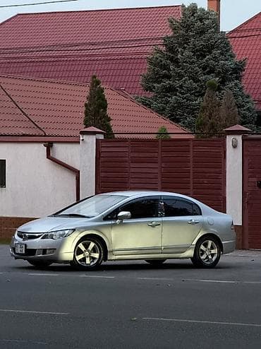Honda Civic: 2007 г., 1.8 л, Автомат, Бензин, Седан at lalafo.kg Honda Civic: 2007 г., 1.8 л, Автомат, Бензин, Седан