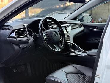 Toyota: Toyota Camry: 2018 г., 2.5 л, Автомат, Бензин, Седан — 7