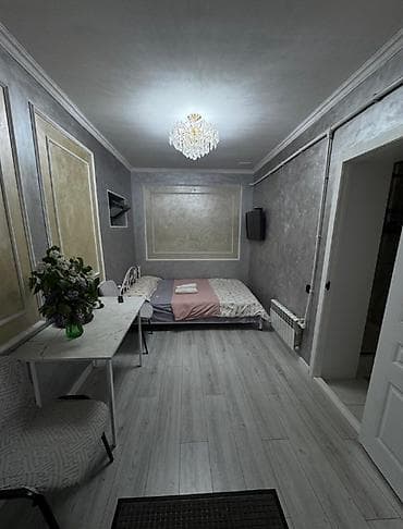 200: Гостиница по часовой день ночь и сутки г. Бишкек, просп. Чуй ул — 1