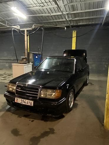 обшивка ауди: Mercedes-Benz W124: 1990 г., Механика, Бензин, Седан — 5