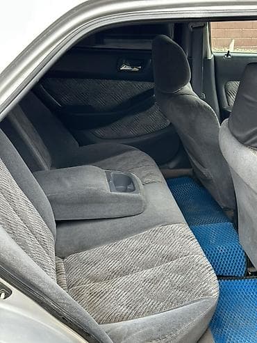 решетка акорд: Honda Accord: 1998 г., 2 л, Автомат, Бензин, Седан — 7