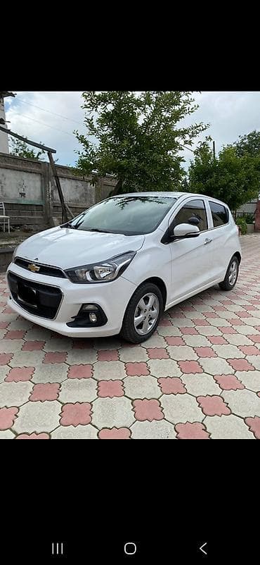 Chevrolet Spark: 2018 г., 1 л, Вариатор, Бензин, Хэтчбэк at lalafo.kg Chevrolet Spark: 2018 г., 1 л, Вариатор, Бензин, Хэтчбэк