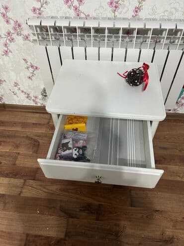 шифоньеры ош: Тумбочка — 1