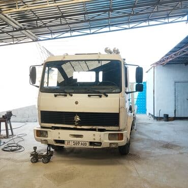 домкрат гидравлический для вытяжки авто: Эвакуатор, Mercedes-Benz, 1996 г., Ломаная — 2