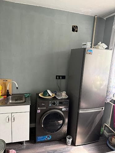 Сдам студию/комнату с отдельной мини‑кухней. Планировка и оснащение