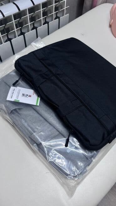 Чехлы/сумки для ноутбука - Форм-фактор: тонкий рукав (sleeve) с