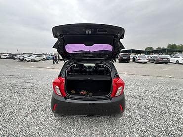 машине алам: Chevrolet Spark: 2018 г., 1 л, Автомат, Бензин, Хетчбек — 9