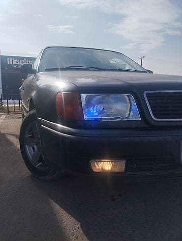 Продажа авто: Audi 100: 1994 г., 2 л, Механика, Бензин, Седан — 3