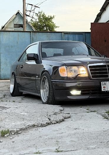 купить мерседес glc: Mercedes-Benz E-Class: 1992 г., 3.6 л, Механика, Бензин, Купе — 7