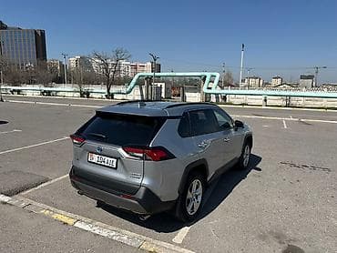 e2 byd: Toyota RAV4: 2019 г., 2.5 л, Автомат, Гибрид, Кроссовер — 3