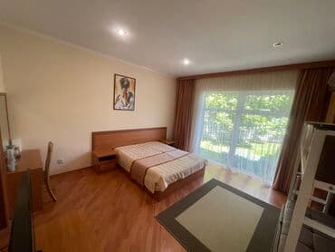 снять домик в горах бишкек: Коттедж, коттедж ЦО Карвен 4 сезона, Детская площадка, Охраняемая территория, Бассейн — 5