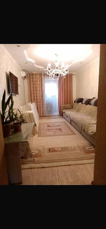 В г Кара Балта продается 3-х комнатная квартира. Дом кирпичный,теплый