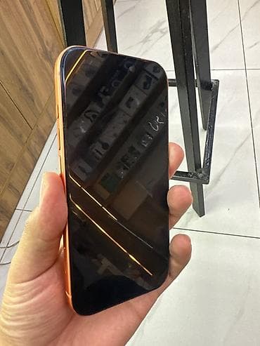 ipod pro: IPhone 17 Pro, Б/у, 256 ГБ, Оранжевый, 94 % — 1