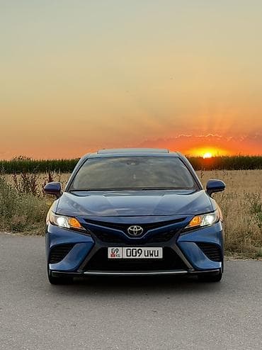 Toyota Camry: 2020 г., 2.5 л, Автомат, Бензин, Седан