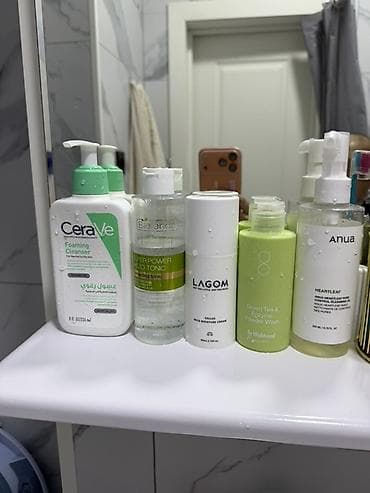 Пенка Cerave 70% покупала за 1300 отдам за 700 Bielenda тонер 70% 200