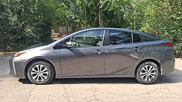 byd e5: Toyota Prius C: 2019 г., 1.8 л, Автомат, Гибрид, Хэтчбэк — 3