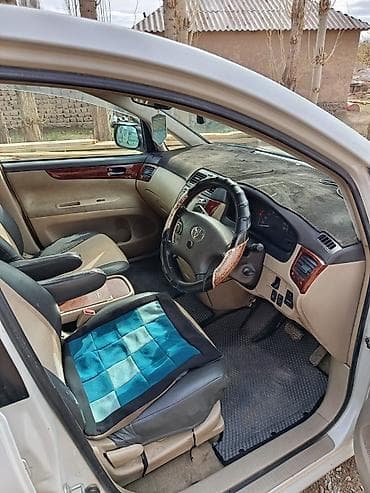 продаю спада: Toyota Ipsum: 2001 г., Автомат, Бензин, Минивэн — 6