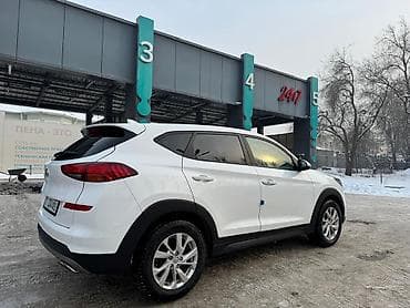 старих: Hyundai Tucson: 2020 г., 2 л, Автомат, Дизель, Кроссовер — 4